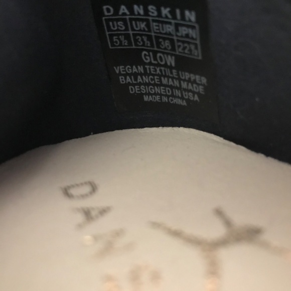 Danskin Glow Women’s Ballet Flats Navy US 5.5 - Picture 7 of 7